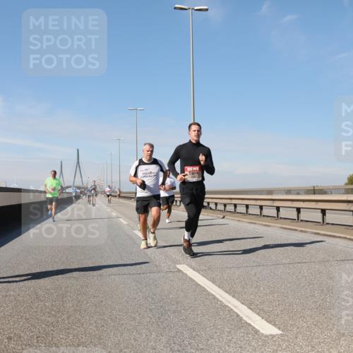 03.10.2025 - Köhlbrandbrückenlauf Yannick Fuchs http://msf.ph/oto/9186880 03.10.2025 11:45:15 Position 3 199 meine-sportfotos.de