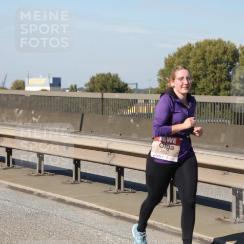03.10.2025 - Köhlbrandbrückenlauf Yannick Fuchs http://msf.ph/oto/9186883 03.10.2025 12:06:04 Position 3 4937 meine-sportfotos.de