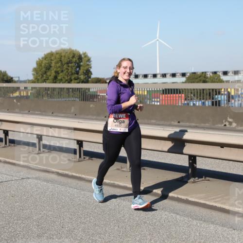 03.10.2025 - Köhlbrandbrückenlauf Yannick Fuchs http://msf.ph/oto/9186887 03.10.2025 12:06:05 Position 3 4937 meine-sportfotos.de