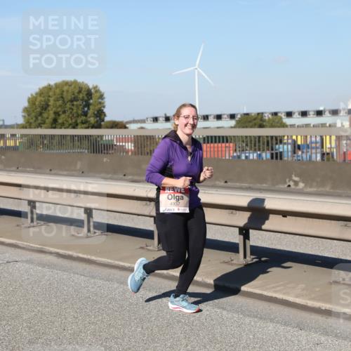 03.10.2025 - Köhlbrandbrückenlauf Yannick Fuchs http://msf.ph/oto/9186891 03.10.2025 12:06:05 Position 3 4937 meine-sportfotos.de