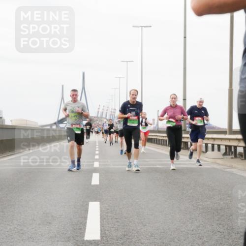 03.10.2025 - Köhlbrandbrückenlauf Matties Gatica Varas http://msf.ph/oto/9187016 03.10.2025 15:48:33 Position 3  meine-sportfotos.de