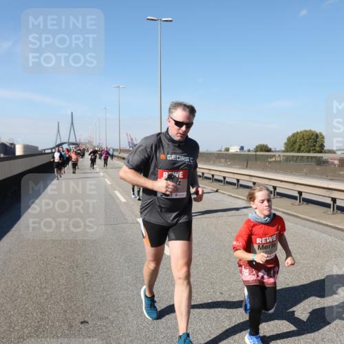 03.10.2025 - Köhlbrandbrückenlauf Yannick Fuchs http://msf.ph/oto/9187017 03.10.2025 12:06:13 Position 3  meine-sportfotos.de