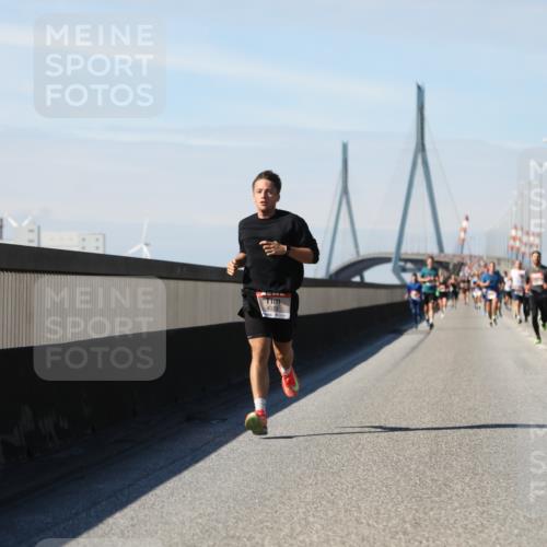 03.10.2025 - Köhlbrandbrückenlauf Yannick Fuchs http://msf.ph/oto/9187047 03.10.2025 11:45:30 Position 3 4073 meine-sportfotos.de
