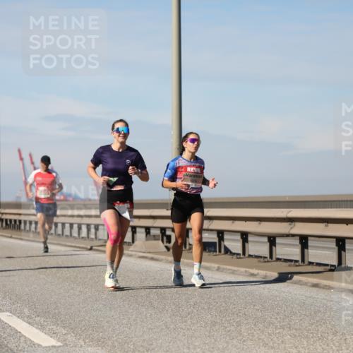 03.10.2025 - Köhlbrandbrückenlauf Yannick Fuchs http://msf.ph/oto/9187120 03.10.2025 11:45:36 Position 3  meine-sportfotos.de
