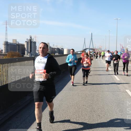 03.10.2025 - Köhlbrandbrückenlauf Yannick Fuchs http://msf.ph/oto/9187126 03.10.2025 12:06:19 Position 3 6118 meine-sportfotos.de