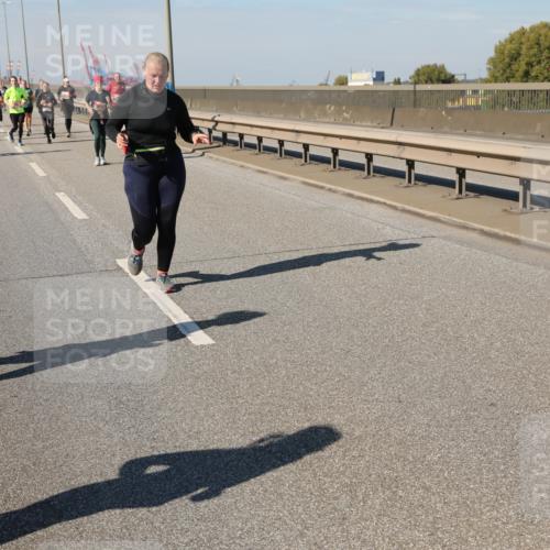 03.10.2025 - Köhlbrandbrückenlauf Yannick Fuchs http://msf.ph/oto/9187205 03.10.2025 12:06:25 Position 3  meine-sportfotos.de