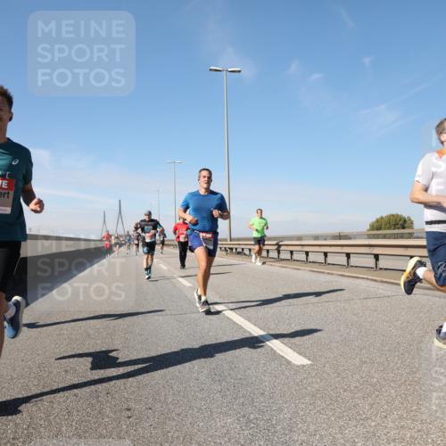 03.10.2025 - Köhlbrandbrückenlauf Yannick Fuchs http://msf.ph/oto/9187242 03.10.2025 11:45:46 Position 3 0020, 4137 meine-sportfotos.de