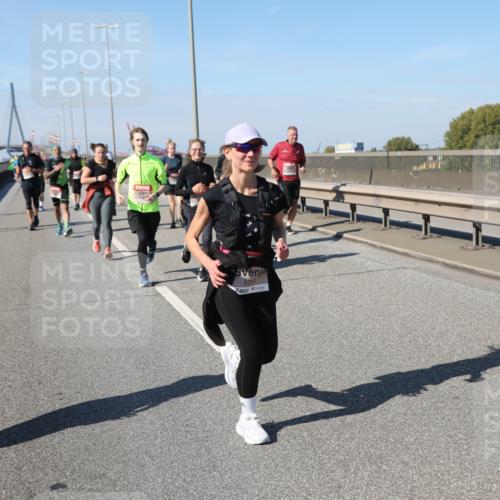 03.10.2025 - Köhlbrandbrückenlauf Yannick Fuchs http://msf.ph/oto/9187255 03.10.2025 12:06:31 Position 3 5314 meine-sportfotos.de