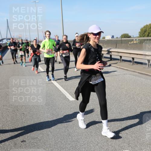 03.10.2025 - Köhlbrandbrückenlauf Yannick Fuchs http://msf.ph/oto/9187259 03.10.2025 12:06:32 Position 3 5314 meine-sportfotos.de