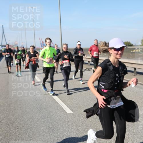 03.10.2025 - Köhlbrandbrückenlauf Yannick Fuchs http://msf.ph/oto/9187264 03.10.2025 12:06:32 Position 3 534 meine-sportfotos.de
