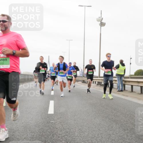 03.10.2025 - Köhlbrandbrückenlauf Matties Gatica Varas http://msf.ph/oto/9187465 03.10.2025 15:50:27 Position 3 7772 meine-sportfotos.de