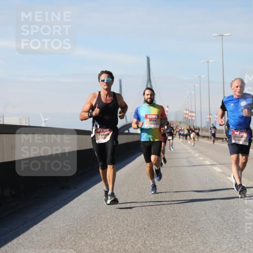 03.10.2025 - Köhlbrandbrückenlauf Yannick Fuchs http://msf.ph/oto/9187472 03.10.2025 11:46:01 Position 3 6478, 4281 meine-sportfotos.de