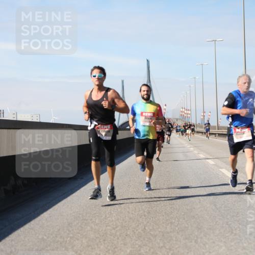 03.10.2025 - Köhlbrandbrückenlauf Yannick Fuchs http://msf.ph/oto/9187480 03.10.2025 11:46:01 Position 3 6478 meine-sportfotos.de
