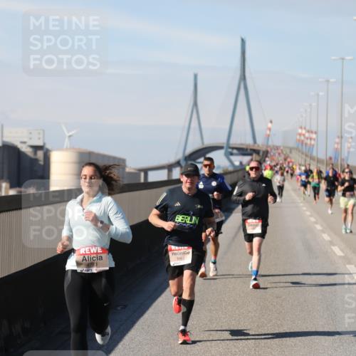 03.10.2025 - Köhlbrandbrückenlauf Yannick Fuchs http://msf.ph/oto/9187592 03.10.2025 11:46:10 Position 3 4783, 6461 meine-sportfotos.de