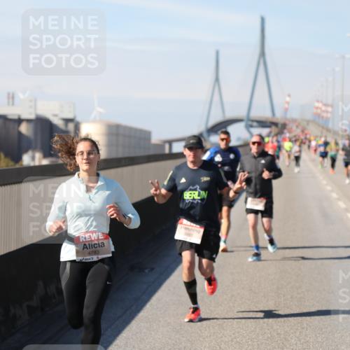 03.10.2025 - Köhlbrandbrückenlauf Yannick Fuchs http://msf.ph/oto/9187599 03.10.2025 11:46:11 Position 3 4783 meine-sportfotos.de