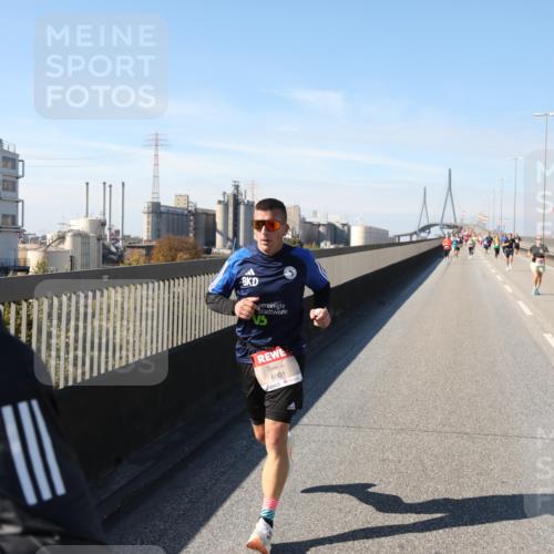 03.10.2025 - Köhlbrandbrückenlauf Yannick Fuchs http://msf.ph/oto/9187646 03.10.2025 11:46:16 Position 3 5, 6801 meine-sportfotos.de