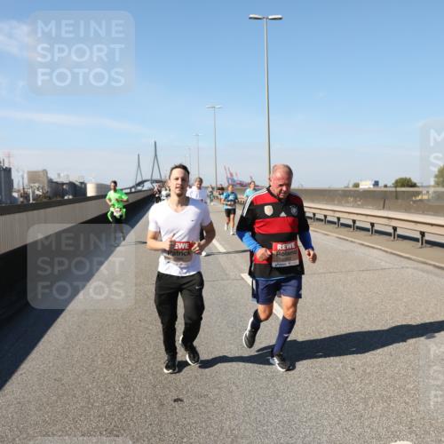 03.10.2025 - Köhlbrandbrückenlauf Yannick Fuchs http://msf.ph/oto/9187652 03.10.2025 12:06:55 Position 3  meine-sportfotos.de
