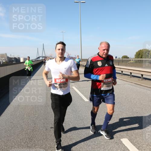 03.10.2025 - Köhlbrandbrückenlauf Yannick Fuchs http://msf.ph/oto/9187663 03.10.2025 12:06:56 Position 3 589, 5892 meine-sportfotos.de