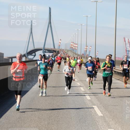 03.10.2025 - Köhlbrandbrückenlauf Yannick Fuchs http://msf.ph/oto/9187721 03.10.2025 11:46:23 Position 3  meine-sportfotos.de