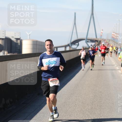 03.10.2025 - Köhlbrandbrückenlauf Yannick Fuchs http://msf.ph/oto/9187774 03.10.2025 11:46:29 Position 3 4279 meine-sportfotos.de