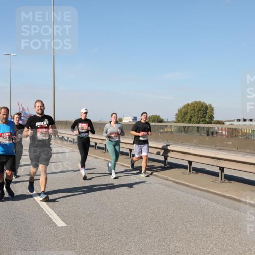 03.10.2025 - Köhlbrandbrückenlauf Yannick Fuchs http://msf.ph/oto/9187822 03.10.2025 12:07:08 Position 3  meine-sportfotos.de