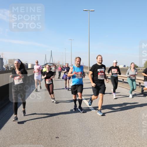 03.10.2025 - Köhlbrandbrückenlauf Yannick Fuchs http://msf.ph/oto/9187835 03.10.2025 12:07:08 Position 3 4841 meine-sportfotos.de