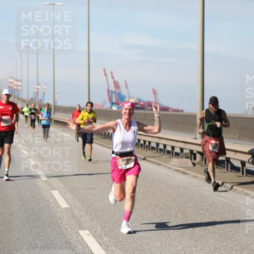 03.10.2025 - Köhlbrandbrückenlauf Yannick Fuchs http://msf.ph/oto/9187871 03.10.2025 11:46:36 Position 3 5747 meine-sportfotos.de
