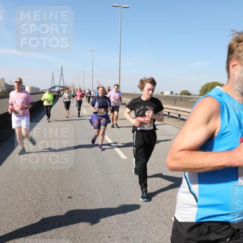 03.10.2025 - Köhlbrandbrückenlauf Yannick Fuchs http://msf.ph/oto/9187872 03.10.2025 12:07:10 Position 3 4840 meine-sportfotos.de