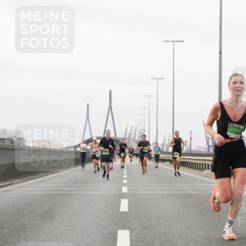 03.10.2025 - Köhlbrandbrückenlauf Matties Gatica Varas http://msf.ph/oto/9187881 03.10.2025 15:52:02 Position 3 7191 meine-sportfotos.de