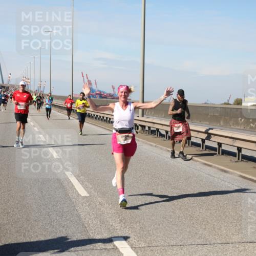 03.10.2025 - Köhlbrandbrückenlauf Yannick Fuchs http://msf.ph/oto/9187884 03.10.2025 11:46:37 Position 3  meine-sportfotos.de