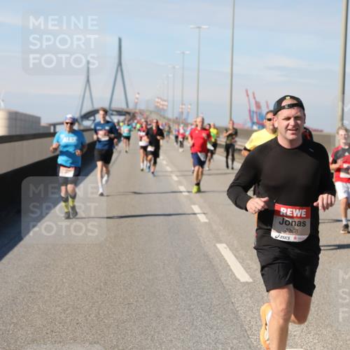 03.10.2025 - Köhlbrandbrückenlauf Yannick Fuchs http://msf.ph/oto/9188058 03.10.2025 11:46:49 Position 3 4268 meine-sportfotos.de