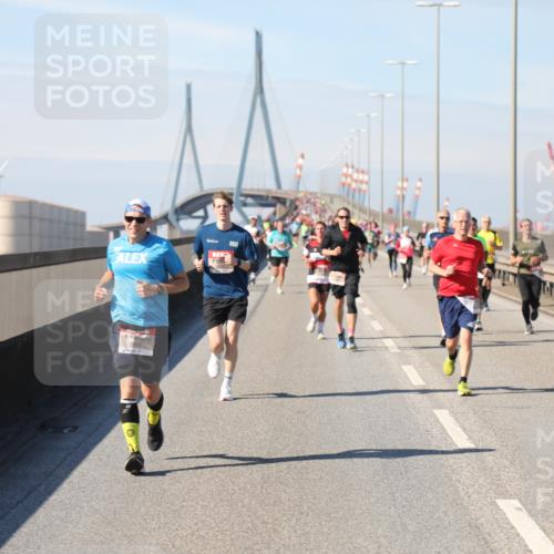 03.10.2025 - Köhlbrandbrückenlauf Yannick Fuchs http://msf.ph/oto/9188064 03.10.2025 11:46:50 Position 3 1321, 4085 meine-sportfotos.de