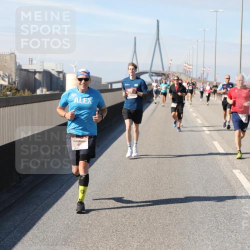 03.10.2025 - Köhlbrandbrückenlauf Yannick Fuchs http://msf.ph/oto/9188091 03.10.2025 11:46:52 Position 3 609 meine-sportfotos.de
