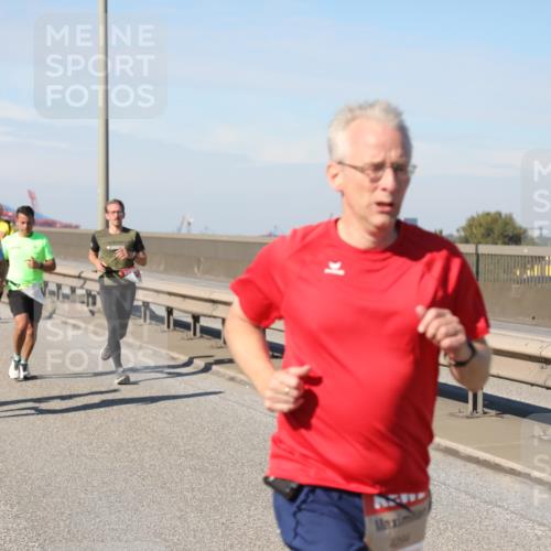 03.10.2025 - Köhlbrandbrückenlauf Yannick Fuchs http://msf.ph/oto/9188117 03.10.2025 11:46:55 Position 3 47524 meine-sportfotos.de