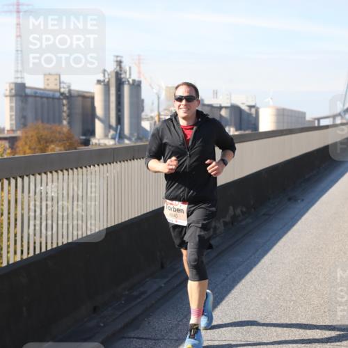 03.10.2025 - Köhlbrandbrückenlauf Yannick Fuchs http://msf.ph/oto/9188131 03.10.2025 11:46:57 Position 3 4240 meine-sportfotos.de