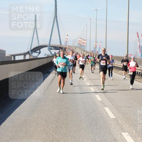 03.10.2025 - Köhlbrandbrückenlauf Yannick Fuchs http://msf.ph/oto/9188137 03.10.2025 11:46:58 Position 3  meine-sportfotos.de