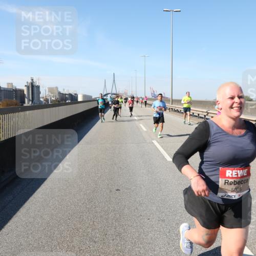 03.10.2025 - Köhlbrandbrückenlauf Yannick Fuchs http://msf.ph/oto/9188183 03.10.2025 12:07:30 Position 3 5005 meine-sportfotos.de