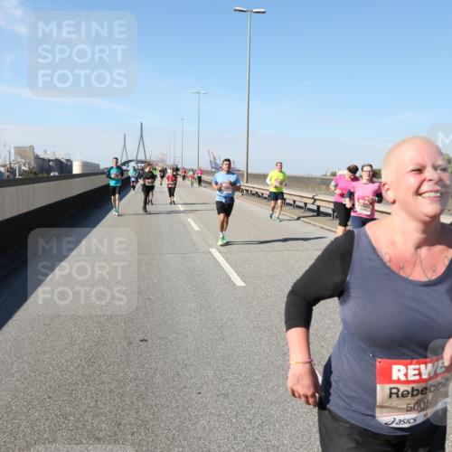 03.10.2025 - Köhlbrandbrückenlauf Yannick Fuchs http://msf.ph/oto/9188187 03.10.2025 12:07:30 Position 3 5005 meine-sportfotos.de