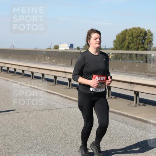 03.10.2025 - Köhlbrandbrückenlauf Yannick Fuchs http://msf.ph/oto/9188256 03.10.2025 12:07:35 Position 3 369 meine-sportfotos.de