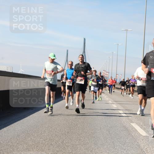 03.10.2025 - Köhlbrandbrückenlauf Yannick Fuchs http://msf.ph/oto/9188275 03.10.2025 11:47:12 Position 3 4117 meine-sportfotos.de