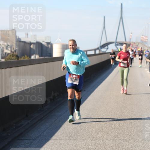 03.10.2025 - Köhlbrandbrückenlauf Yannick Fuchs http://msf.ph/oto/9188314 03.10.2025 12:07:39 Position 3  meine-sportfotos.de