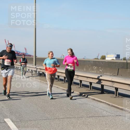 03.10.2025 - Köhlbrandbrückenlauf Yannick Fuchs http://msf.ph/oto/9188331 03.10.2025 12:07:41 Position 3  meine-sportfotos.de