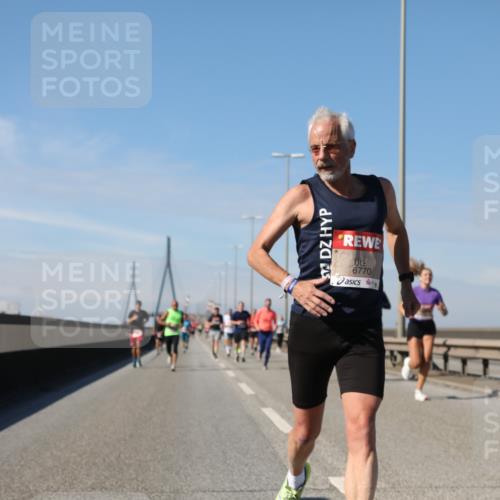 03.10.2025 - Köhlbrandbrückenlauf Yannick Fuchs http://msf.ph/oto/9188362 03.10.2025 11:47:20 Position 3  meine-sportfotos.de