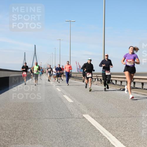 03.10.2025 - Köhlbrandbrückenlauf Yannick Fuchs http://msf.ph/oto/9188369 03.10.2025 11:47:20 Position 3  meine-sportfotos.de