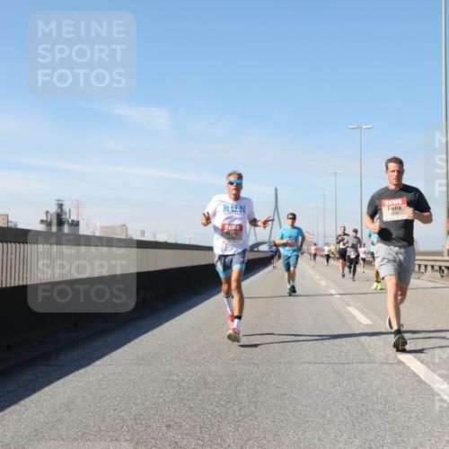 03.10.2025 - Köhlbrandbrückenlauf Yannick Fuchs http://msf.ph/oto/9188402 03.10.2025 11:47:28 Position 3  meine-sportfotos.de