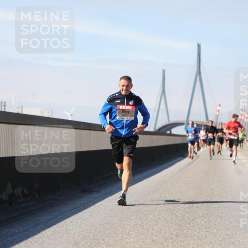 03.10.2025 - Köhlbrandbrückenlauf Yannick Fuchs http://msf.ph/oto/9188454 03.10.2025 11:47:37 Position 3 6470 meine-sportfotos.de