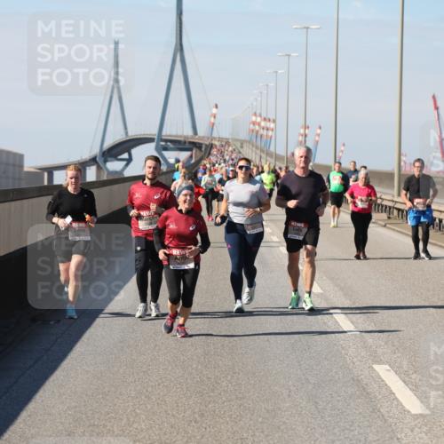 03.10.2025 - Köhlbrandbrückenlauf Yannick Fuchs http://msf.ph/oto/9188459 03.10.2025 12:07:50 Position 3  meine-sportfotos.de