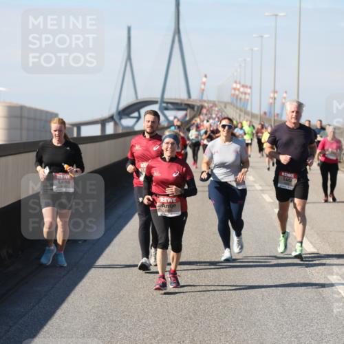03.10.2025 - Köhlbrandbrückenlauf Yannick Fuchs http://msf.ph/oto/9188488 03.10.2025 12:07:51 Position 3  meine-sportfotos.de