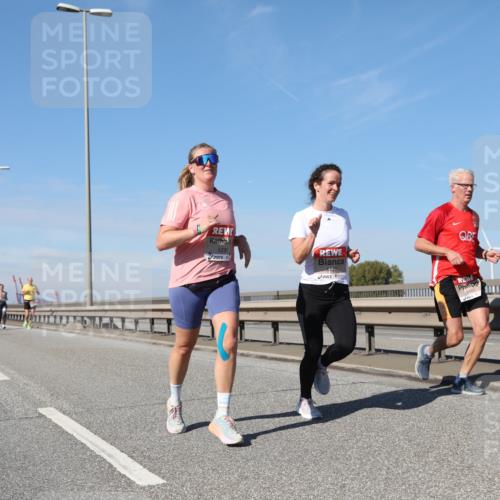 03.10.2025 - Köhlbrandbrückenlauf Yannick Fuchs http://msf.ph/oto/9188503 03.10.2025 11:47:42 Position 3 4297, 4422 meine-sportfotos.de