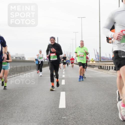 03.10.2025 - Köhlbrandbrückenlauf Matties Gatica Varas http://msf.ph/oto/9188570 03.10.2025 15:54:46 Position 3 7533, 7126 meine-sportfotos.de